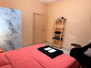Xexi Apartments
