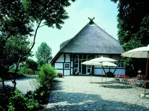 Seehotel am Neuklostersee