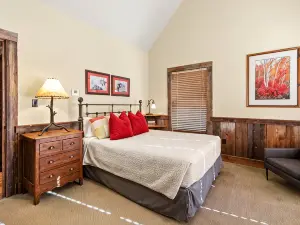 Whispering Estate Guest House - Countryside Getaway