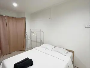LILY HOMESTAY PUTATAN