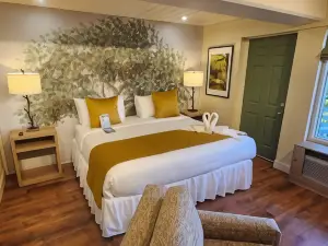 Arbors at Island Landing Hotel & Suites