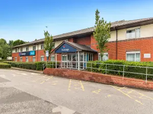 Travelodge Manchester Birch M62 Westbound