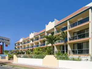 Shelly Bay Resort
