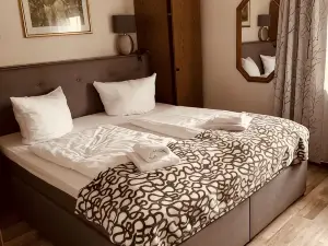 Ummen Hotel&Restaurant