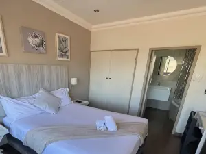 Travel Lodge