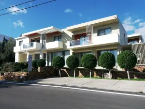 Almyra Hotel