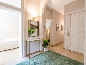 2 bedrooms Penthouse in the city center