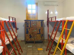 La Boheme Bajo