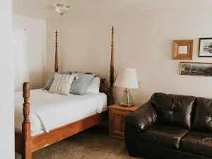 The Long Barn Lodge