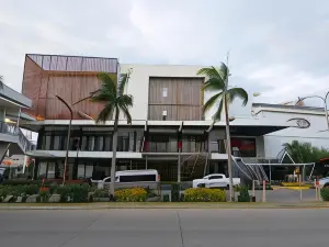 Viven Hotel