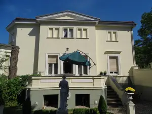Villa Moeller