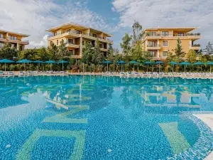 Dreamland Oasis Hotel