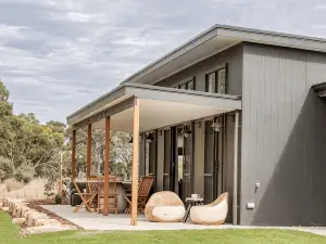 Wilyabrup Waters Retreat