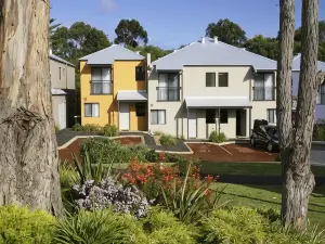 Leeuwin Apartments