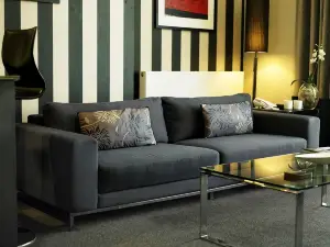 Kensington House by Warren Collection