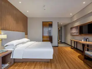 Jtour Inn (  South-Central university for Natinalities and Wuhan Textile University Branch)
