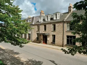 Balmoral Arms