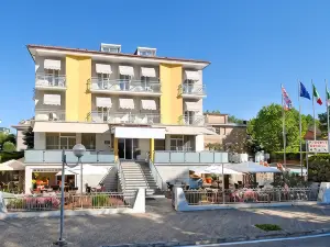 Hotel St. Moritz