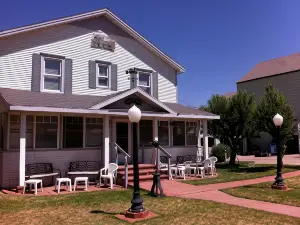 Pullman House Inn