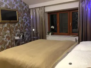 阿爾克斯酒店