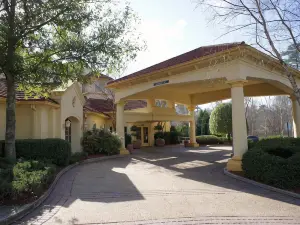 La Quinta Inn & Suites by Wyndham Raleigh Cary