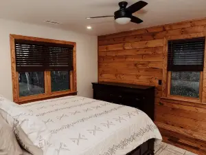 Peaceful Lake Escape w/ Porch, Fire Pit & Kayak
