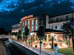 Gardenland Resort