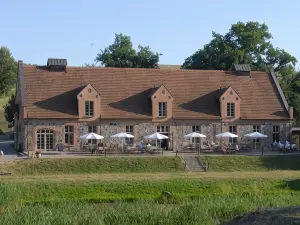 Hotel Schloss & Gut Ulrichshusen