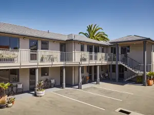 Blenheim Palms Motel