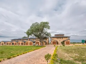 Hoyohoyo Acorns Lodge