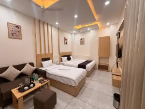 Hotel Kusum Kunj