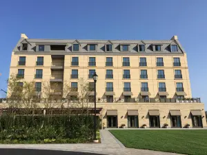 Delamar West Hartford