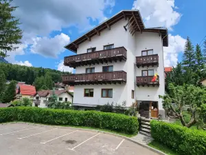 カサ フロレスク