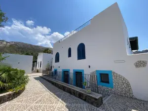 Hotel Aura