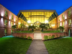 Quality Inn & Conference Centre