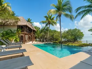 Hotel Azulea Bacalar - Lagoon Front