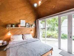 Mana Cottage