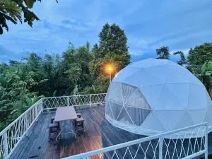 Banyu Pinus Camper Park