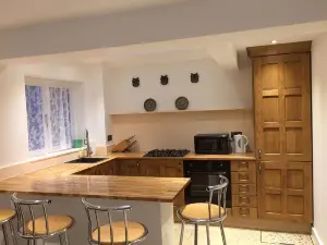 8 アウルズ B&B