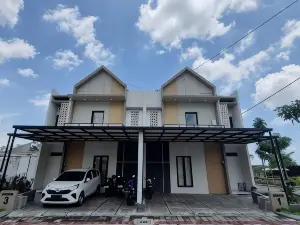 Ellinor Full House