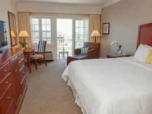 The Harbor Front Inn