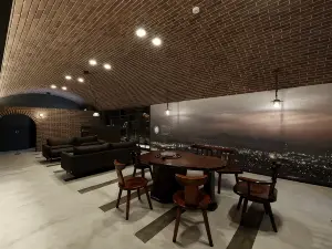 MONOMINA HOTEL Stn.1