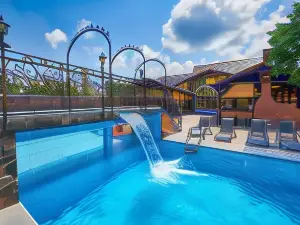 Resort Ambient
