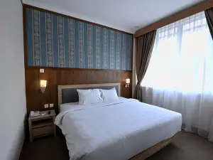 Monopoli Inn