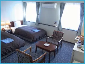 Ube Station Hotel