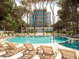 Skanderbeg Resort