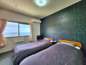 郝佳-努沙度假酒店