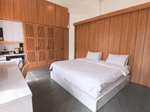 Astakaia Cottage