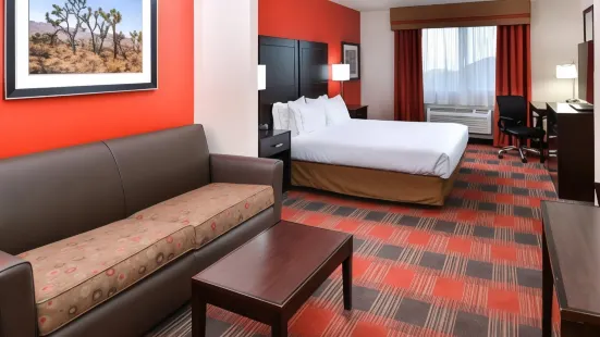 Holiday Inn Express & Suites Kingman