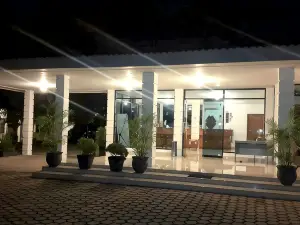 BOS Hotel Sungailiat